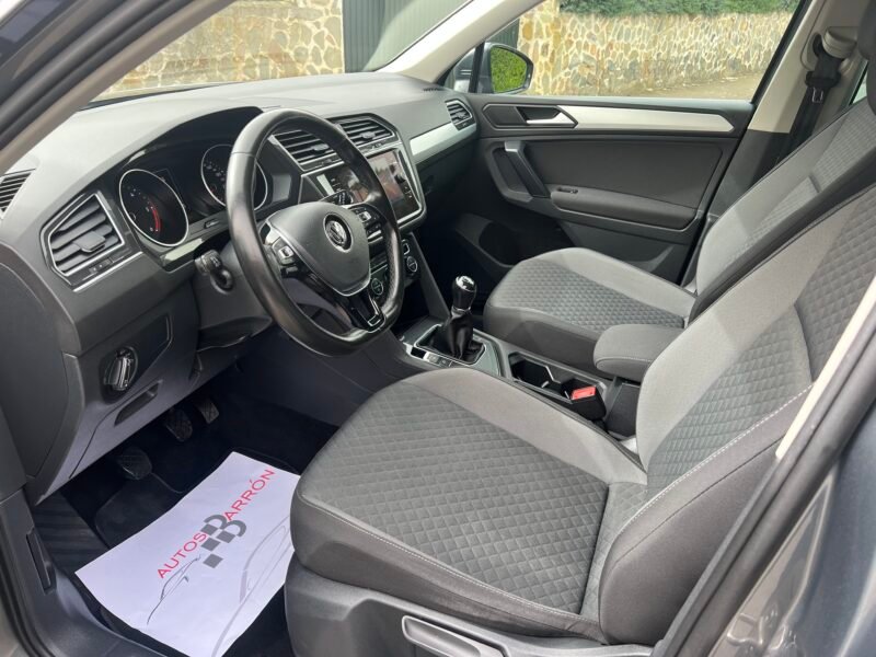 VOLKSWAGEN Tiguan 2.0 Tdi R-LINE