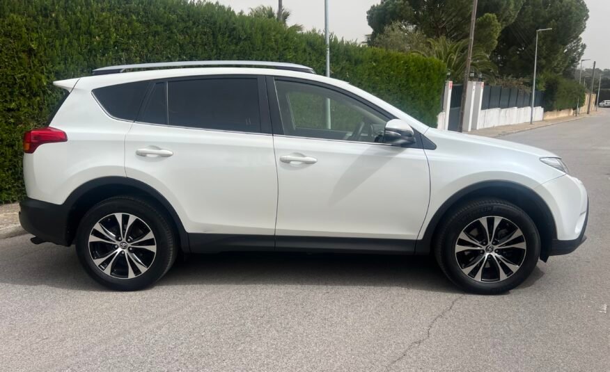TOYOTA RAV4 2.2 d 150 Advance EXECUTIVE