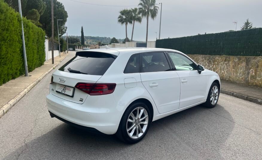 AUDI A3 1.6 tdi 110 cv SPORTBACK Advance Advance