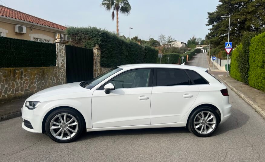 AUDI A3 1.6 tdi 110 cv SPORTBACK Advance Advance