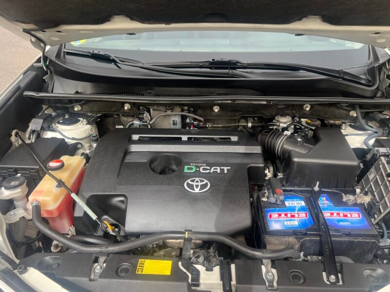 TOYOTA RAV4 2.2 d 150 Advance EXECUTIVE