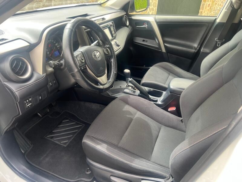 TOYOTA RAV4 2.2 d 150 Advance EXECUTIVE