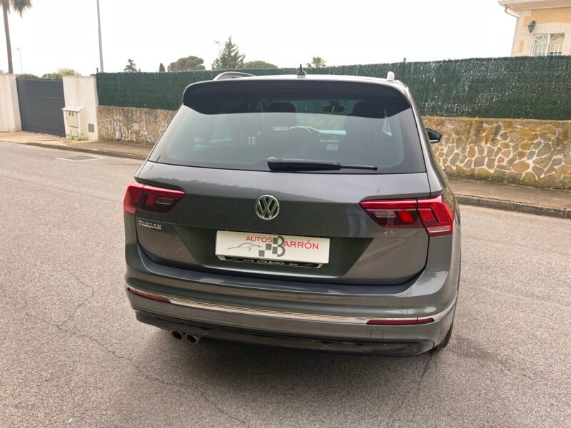 VOLKSWAGEN Tiguan 2.0 Tdi R-LINE
