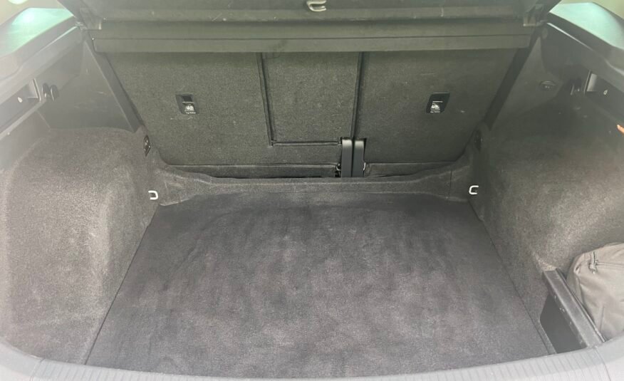 VOLKSWAGEN Tiguan 2.0 Tdi R-LINE