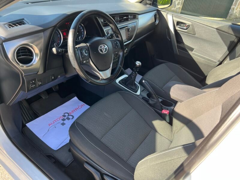 TOYOTA AURIS 1.4 d4d 90 TOURING SPORTS Active