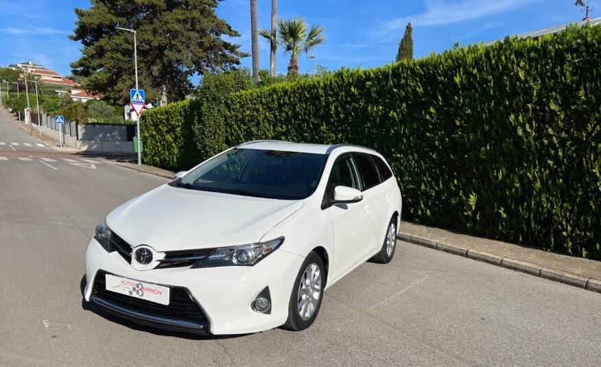 TOYOTA AURIS 1.4 d4d 90 TOURING SPORTS Active