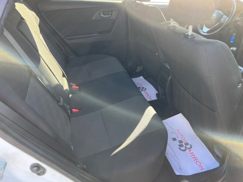 TOYOTA AURIS 1.4 d4d 90 TOURING SPORTS Active