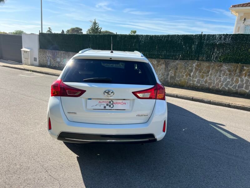 TOYOTA AURIS 1.4 d4d 90 TOURING SPORTS Active