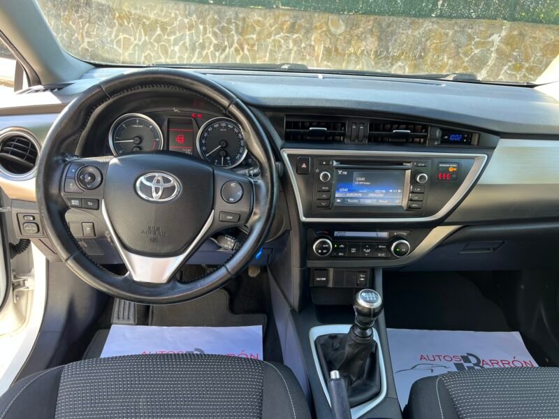 TOYOTA AURIS 1.4 d4d 90 TOURING SPORTS Active