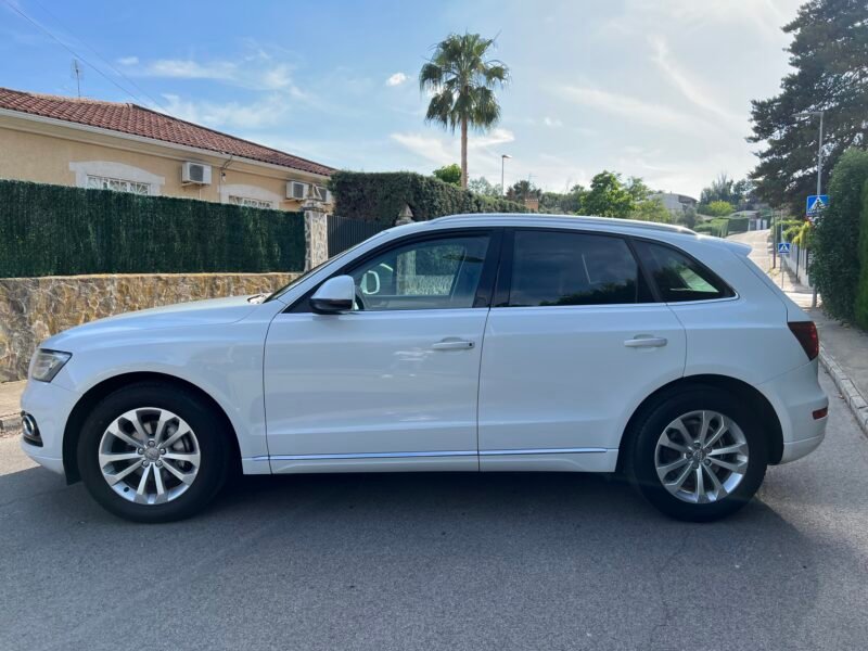 AUDI Q5 2.0 Tdi 150 AMBITION