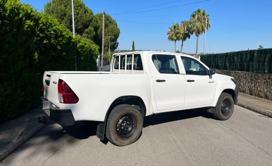 TOYOTA HILUX 2.4 d4d 150. 4×4 Doble Cabina