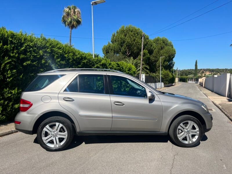MERCEDES-BENZ ML 320 Cdi 4 MATIC 320 Cdi