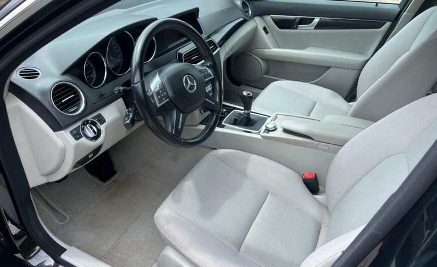MERCEDES-BENZ C 200 Cdi BlueEfficiency