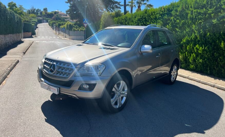 MERCEDES-BENZ ML 320 Cdi 4 MATIC 320 Cdi