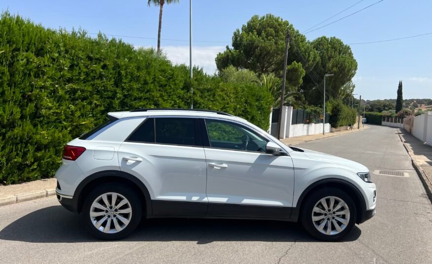 VOLKSWAGEN T Roc Advance