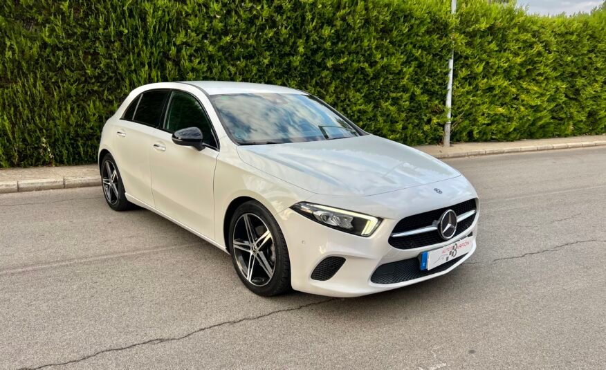MERCEDES-BENZ A 180 d Pack Black Night