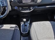 TOYOTA Yaris Avtive