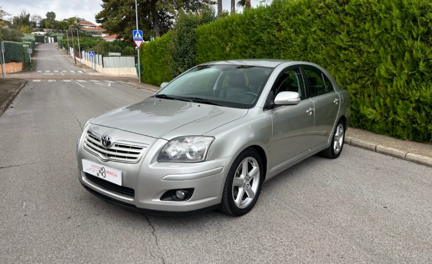 TOYOTA Avensis 2.2 d4d 150 cv EXECUTIVE