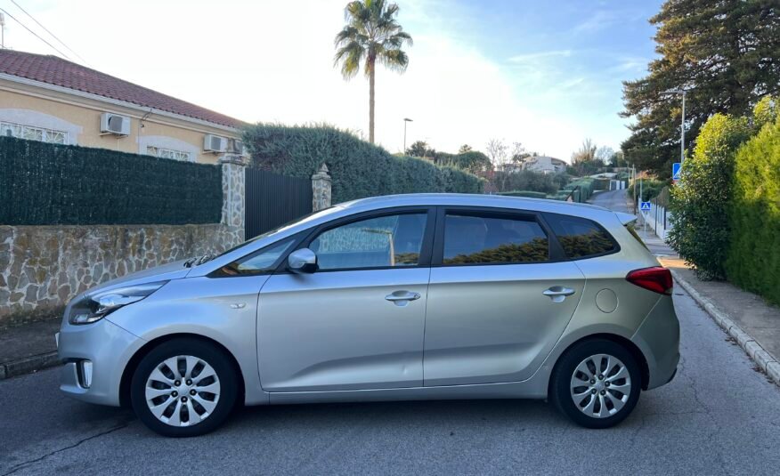 KIA Carens Dunamics