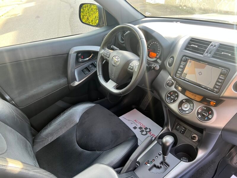 TOYOTA Rav4 2.2 d 150 4×4 Executive EXECUTIVE