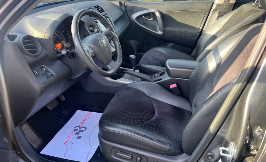 TOYOTA Rav4 2.2 d 150 4×4 Executive EXECUTIVE