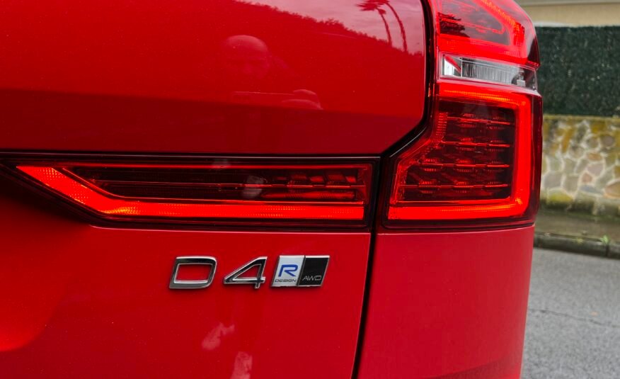 VOLVO XC60 d4 190 Cv R DESIGN R DESIGN
