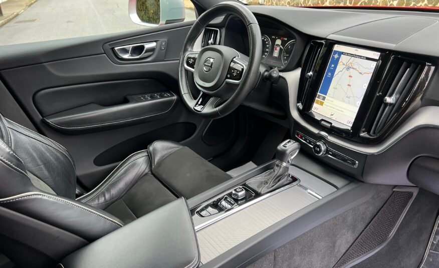 VOLVO XC60 d4 190 Cv R DESIGN R DESIGN
