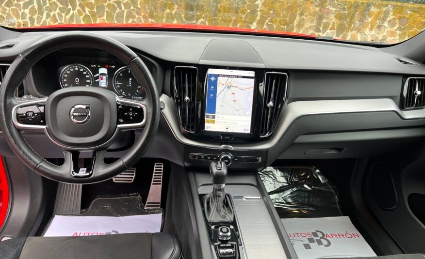 VOLVO XC60 d4 190 Cv R DESIGN R DESIGN