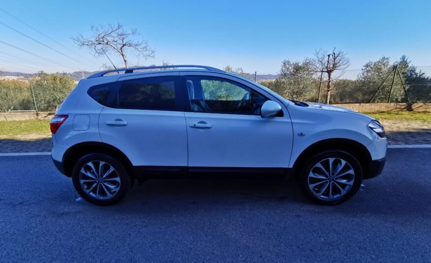 NISSAN QASHQAI 2.0 Dci 150 cv 4×4 TEKNA AUTOMÁTICO TEKNA PREMIUM