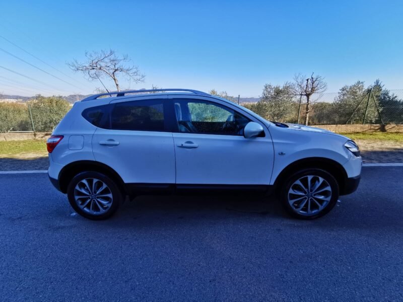 NISSAN QASHQAI 2.0 Dci 150 cv 4×4 TEKNA AUTOMÁTICO TEKNA PREMIUM