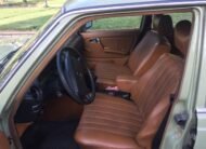 MERCEDES-BENZ 300 d Berlina