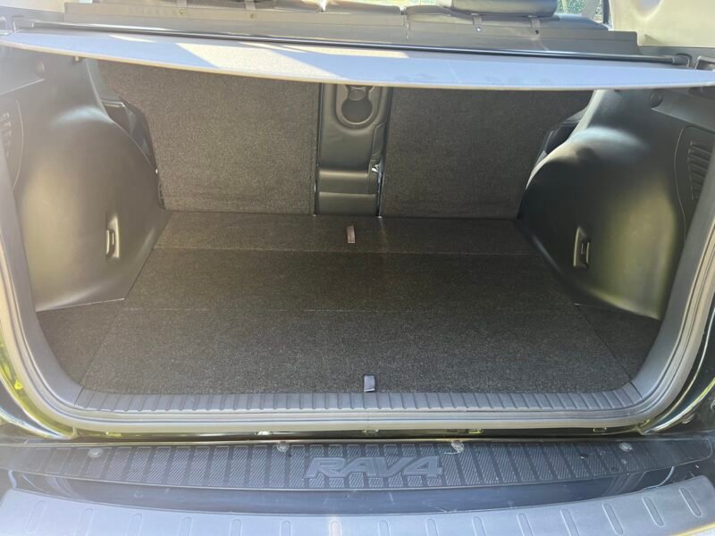 TOYOTA Rav4 2.2 d 150 4×4 Executive EXECUTIVE