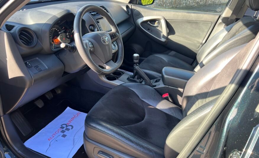 TOYOTA Rav4 2.2 d 150 4×4 Executive EXECUTIVE