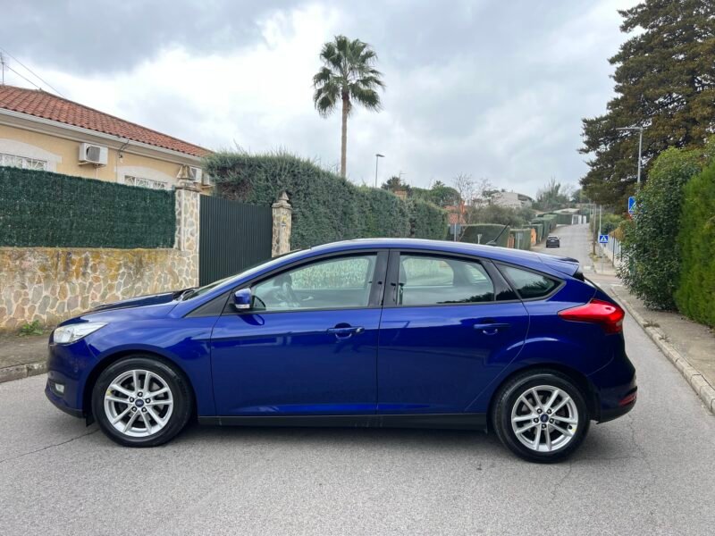 FORD Focus 1.5 TDCI 120 cv Trend