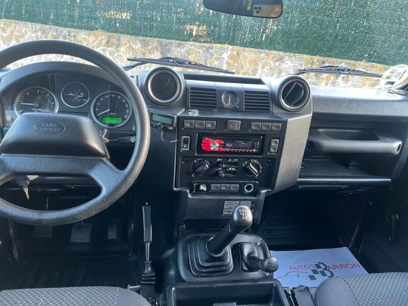 LAND-ROVER Defender 110 SW Td5 122 cv 110 SW TD5 122 cv