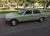 MERCEDES-BENZ 300 d Berlina