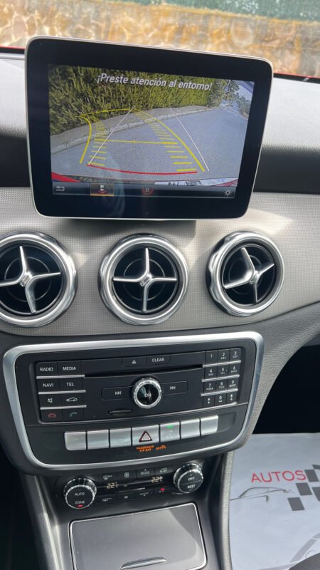 MERCEDES-BENZ GLA 180 URBAN Sport SPORT