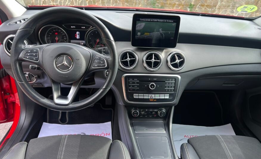 MERCEDES-BENZ GLA 180 URBAN Sport SPORT