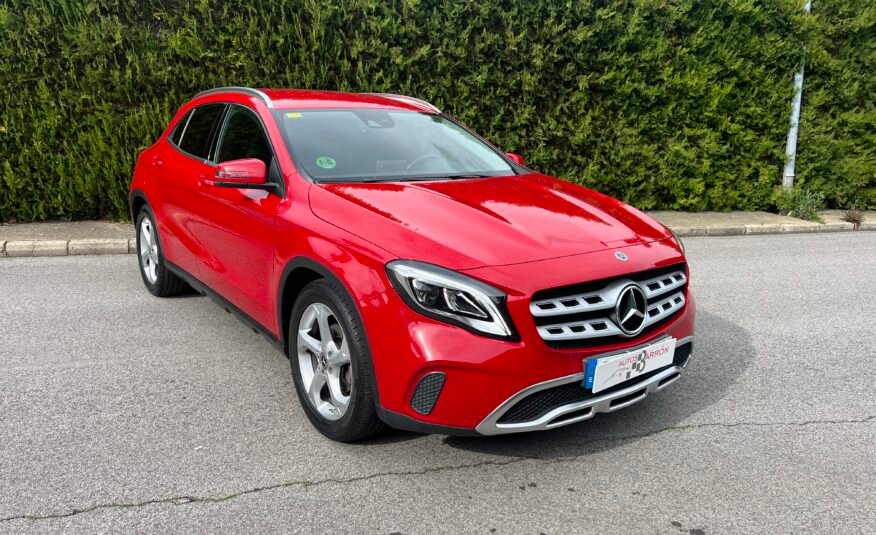 MERCEDES-BENZ GLA 180 URBAN Sport SPORT