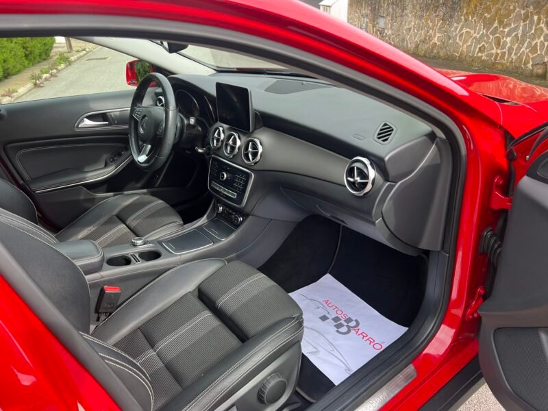 MERCEDES-BENZ GLA 180 URBAN Sport SPORT