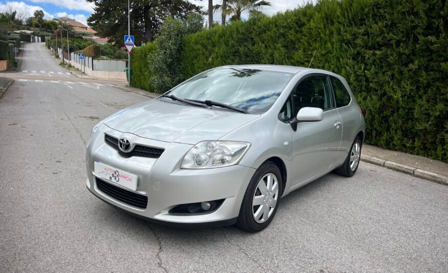 TOYOTA AURIS 1.4 d4d 90 D4d 90 CV LUNA