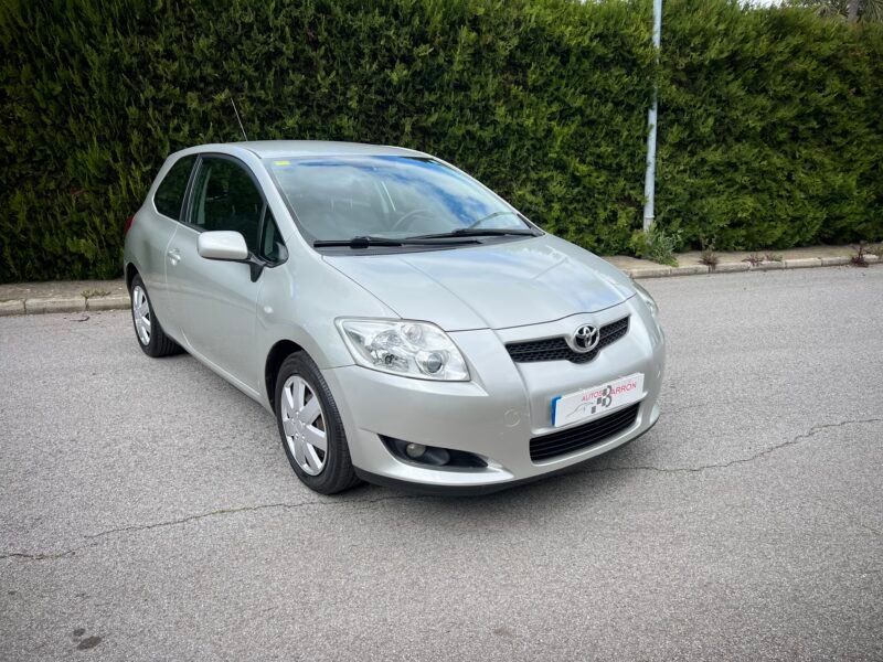 TOYOTA AURIS 1.4 d4d 90 D4d 90 CV LUNA