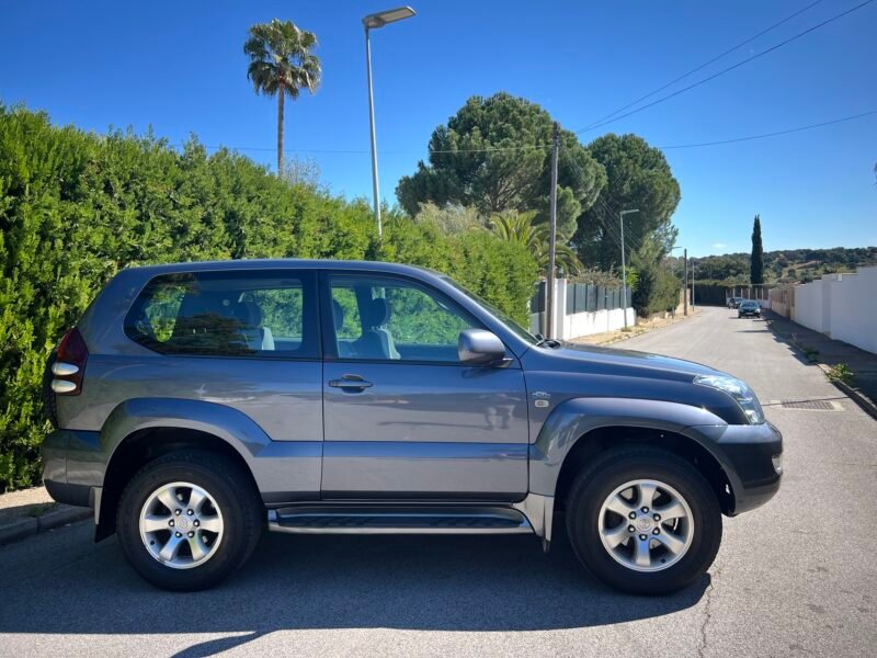 TOYOTA LAND CRUISER 3.0 d4d 166 cv VX VX