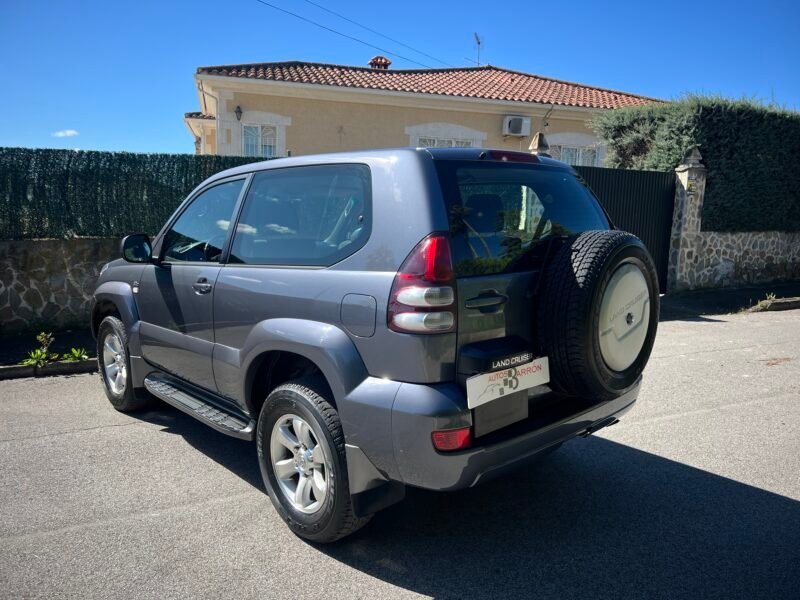 TOYOTA LAND CRUISER 3.0 d4d 166 cv VX VX