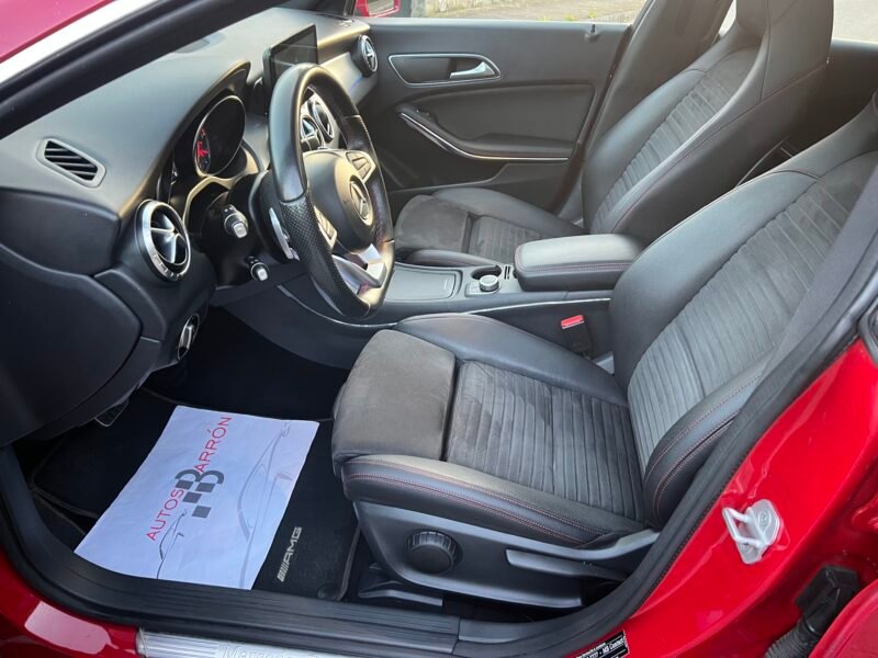 MERCEDES-BENZ CLA 200 d AMG COUPÉ AMG