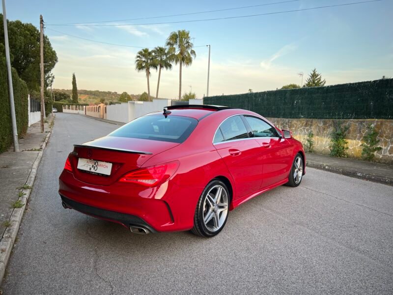MERCEDES-BENZ CLA 200 d AMG COUPÉ AMG
