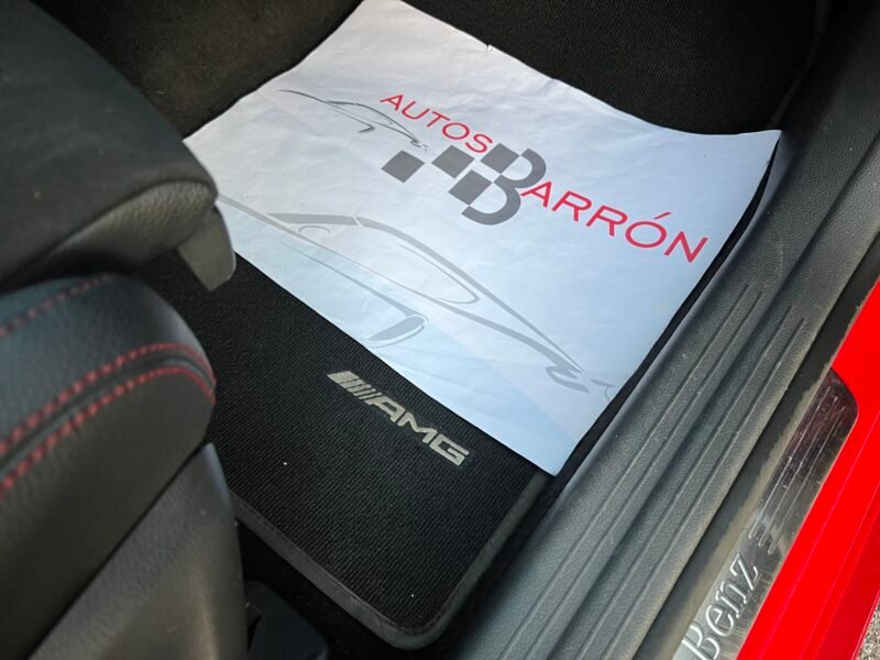 MERCEDES-BENZ CLA 200 d AMG COUPÉ AMG