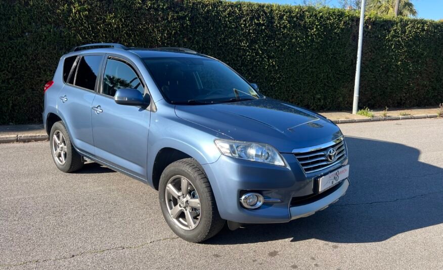 TOYOTA RAV 2.2 d4d EXECUTIVE 150 cv EXECUTIVE