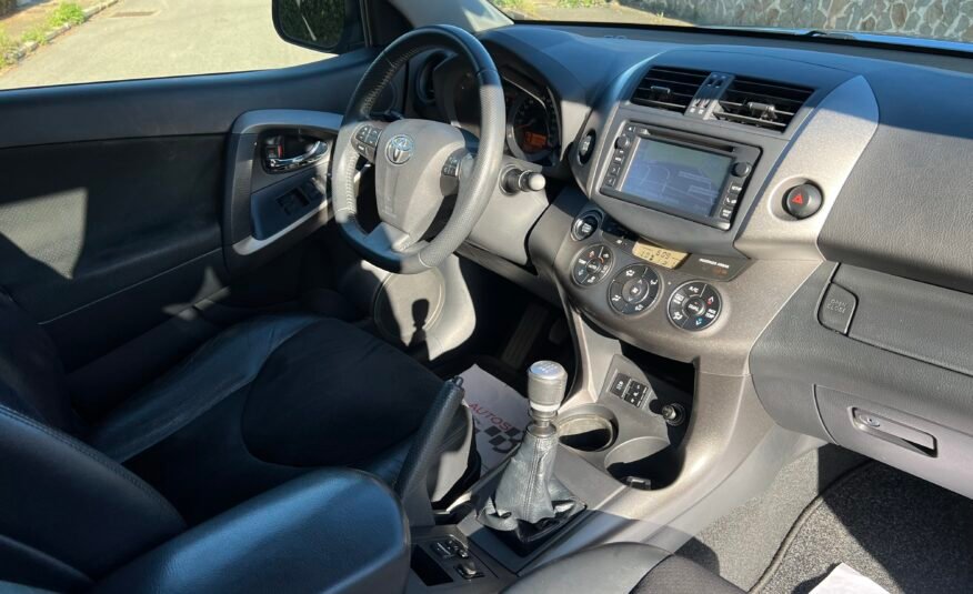 TOYOTA RAV 2.2 d4d EXECUTIVE 150 cv EXECUTIVE