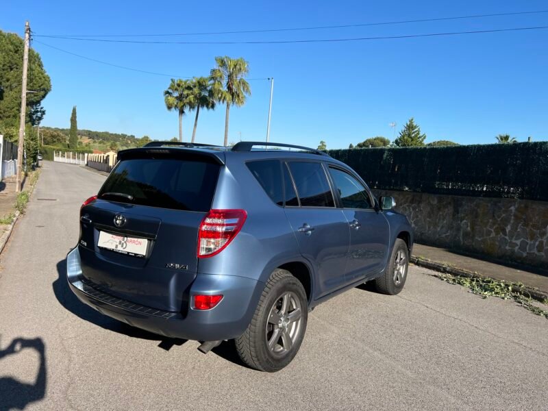 TOYOTA RAV 2.2 d4d EXECUTIVE 150 cv EXECUTIVE